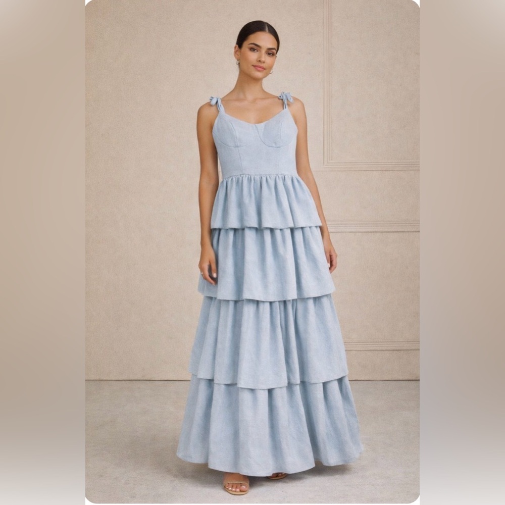 Chic Light Blue Layered Maxi Skirt..Zip-Off to Make it a Mini Dress. Size 16.